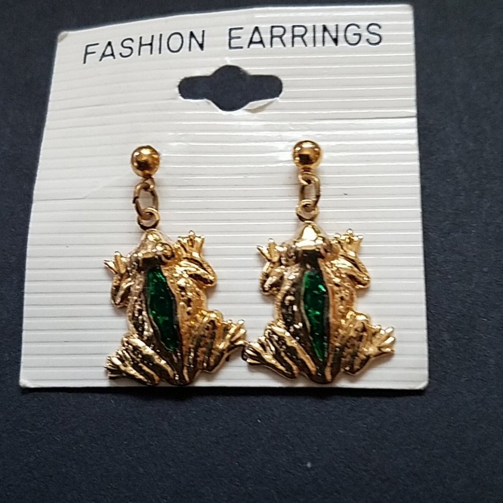 Frog Pierced Earrings Dangle